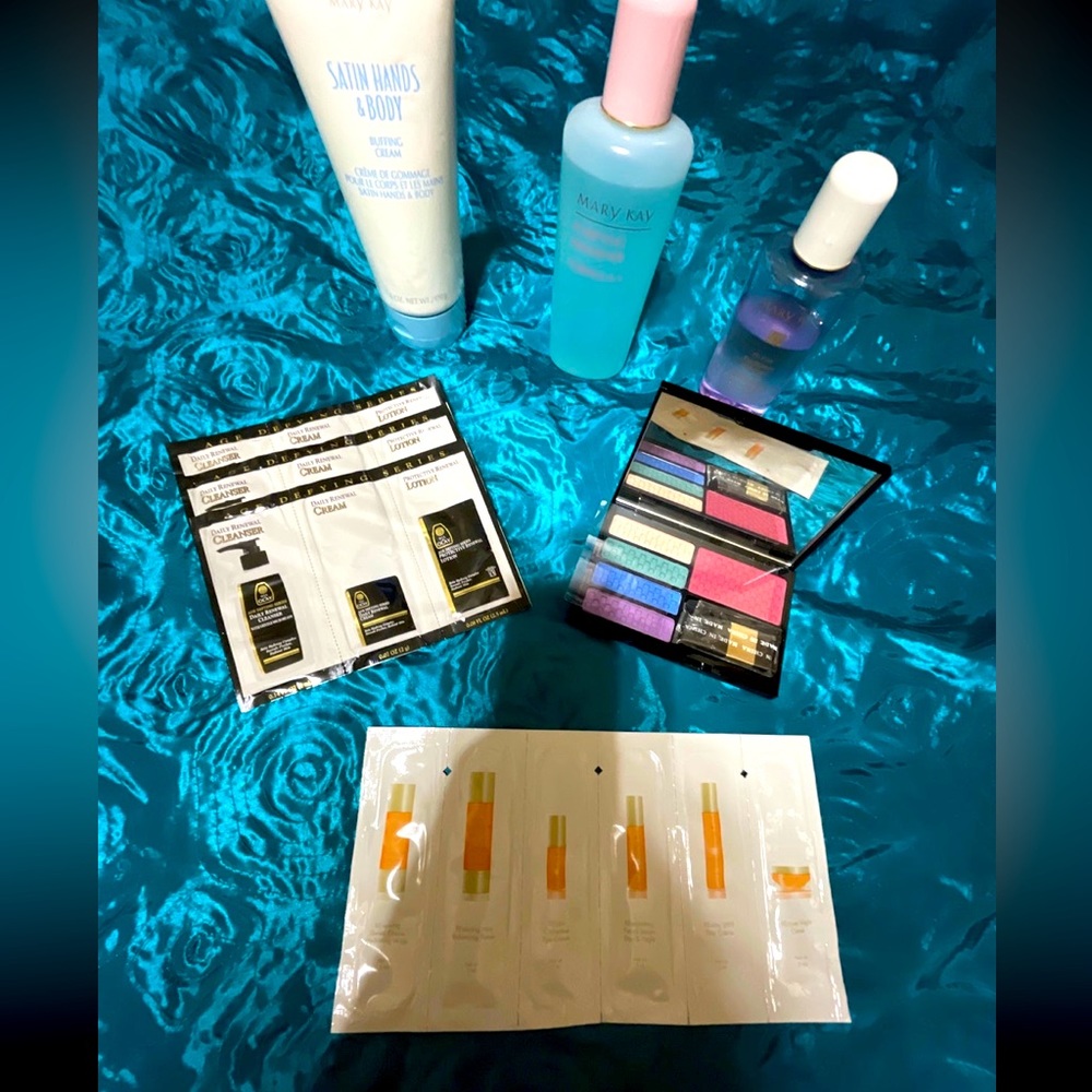 🧴 Mary Kay & Olay Beauty Bundle
